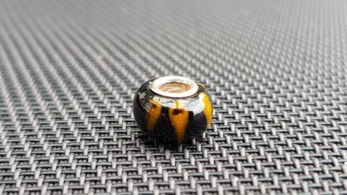 Beads Glas mundgeblasen 925ér Silber für Kette / Armband - schwarz mit braunem Muster